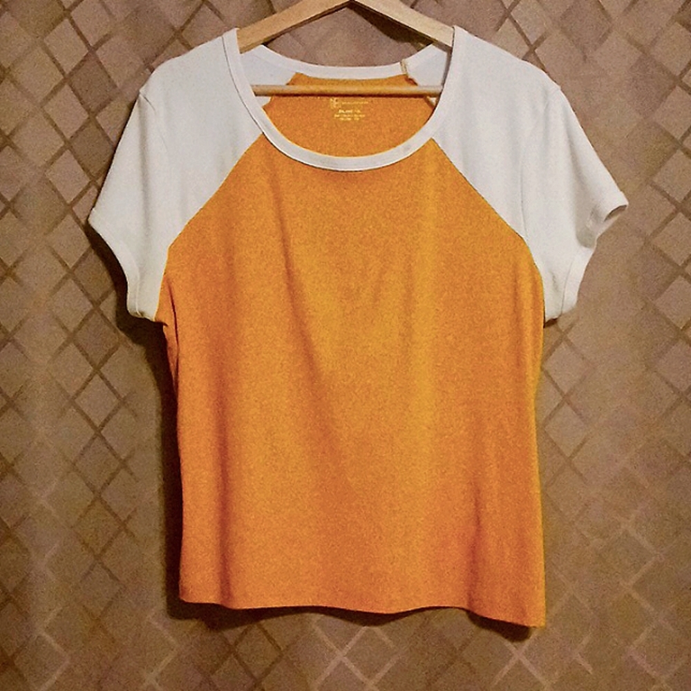 No Boundaries golden yellow and white contrast tee